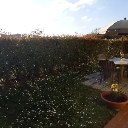 Giardino Del Sole, Con Wi-fi, Smart Tv, Aria Condizionata * Borgo a Buggiano